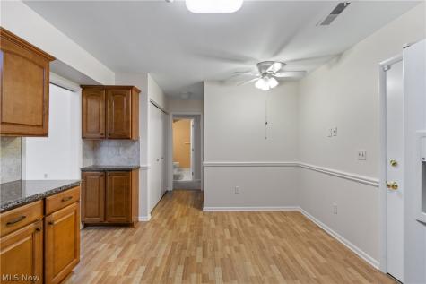 1935 Brookwood Drive Akron OH 44313