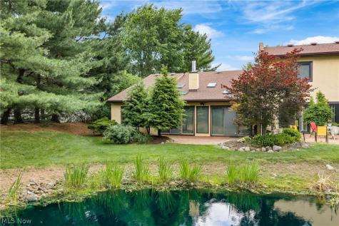 1935 Brookwood Drive Akron OH 44313