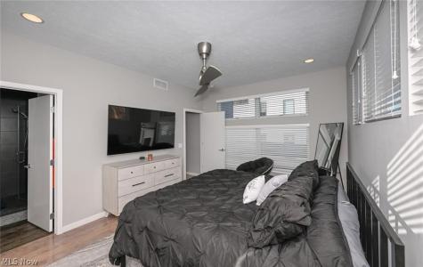 18875 Riversouth Terrace Fairview Park OH 44126