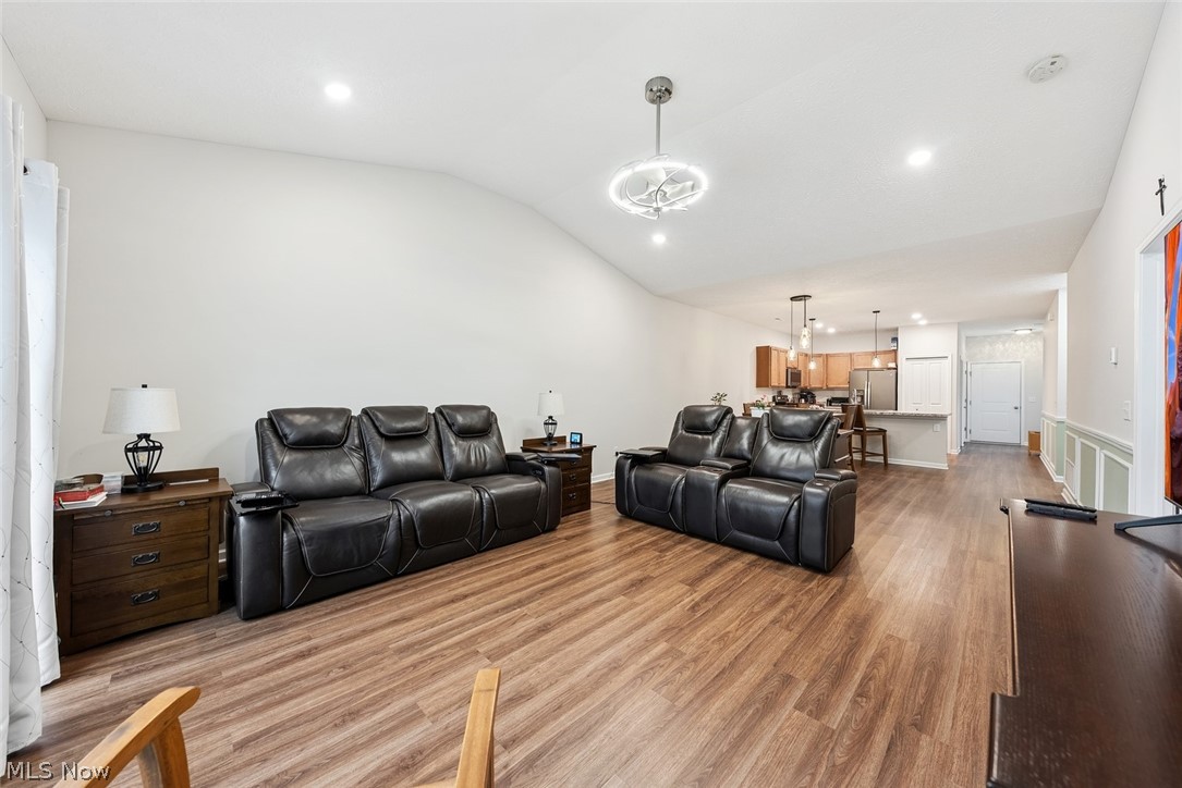 124 Acorn Lane Elyria OH 44035