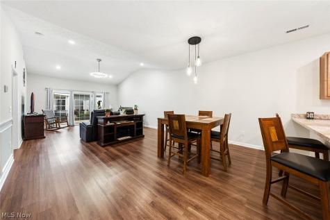 124 Acorn Lane Elyria OH 44035