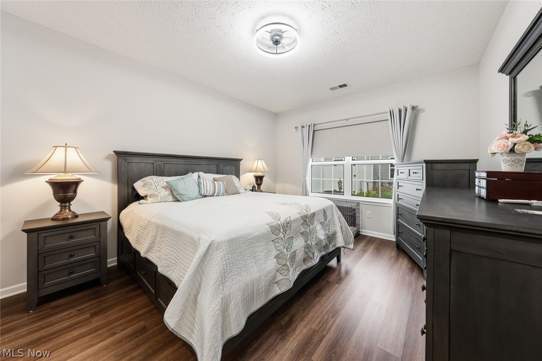 124 Acorn Lane Elyria OH 44035