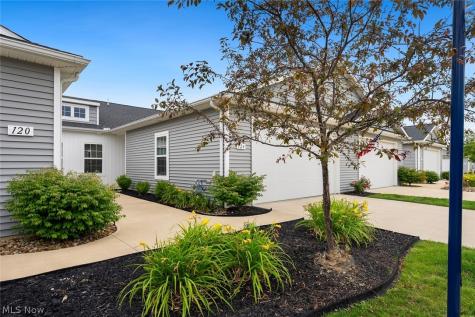 124 Acorn Lane Elyria OH 44035