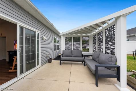 124 Acorn Lane Elyria OH 44035