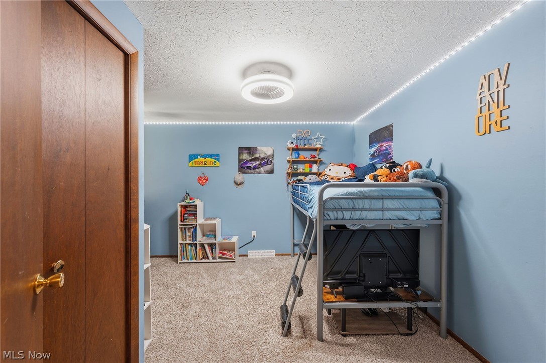 74 Landings Way Avon Lake OH 44012