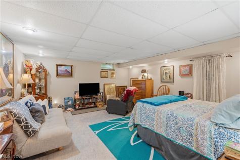 74 Landings Way Avon Lake OH 44012