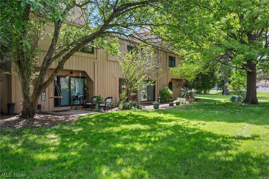 74 Landings Way Avon Lake OH 44012