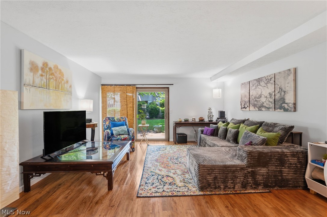 74 Landings Way Avon Lake OH 44012