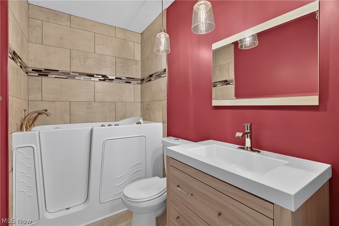 33066 Cedar Branch Circle North Ridgeville OH 44039