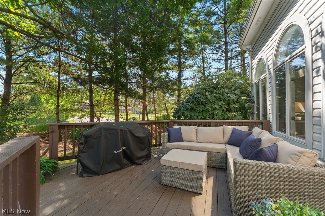 3771 E Lake Road Sheffield Lake OH 44054