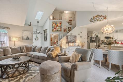 298 Westberry Circle Tallmadge OH 44278