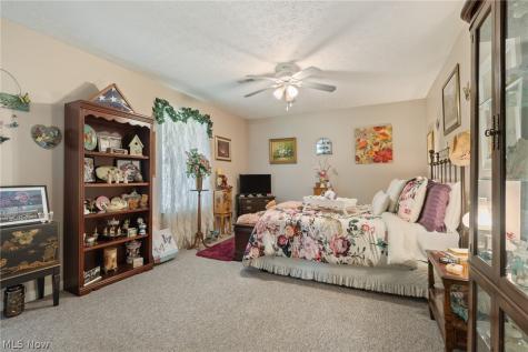 298 Westberry Circle Tallmadge OH 44278