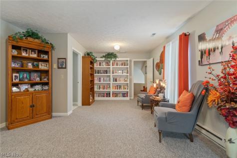 298 Westberry Circle Tallmadge OH 44278