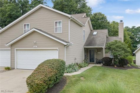 298 Westberry Circle Tallmadge OH 44278