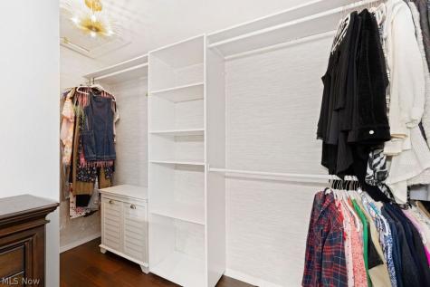 3964 Brendan Lane North Olmsted OH 44070