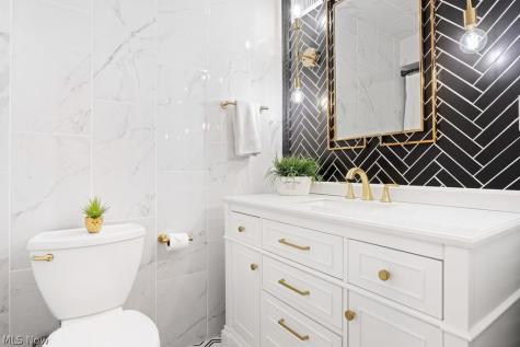 3964 Brendan Lane North Olmsted OH 44070
