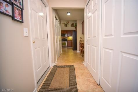 5250 Redford Drive Brunswick OH 44212