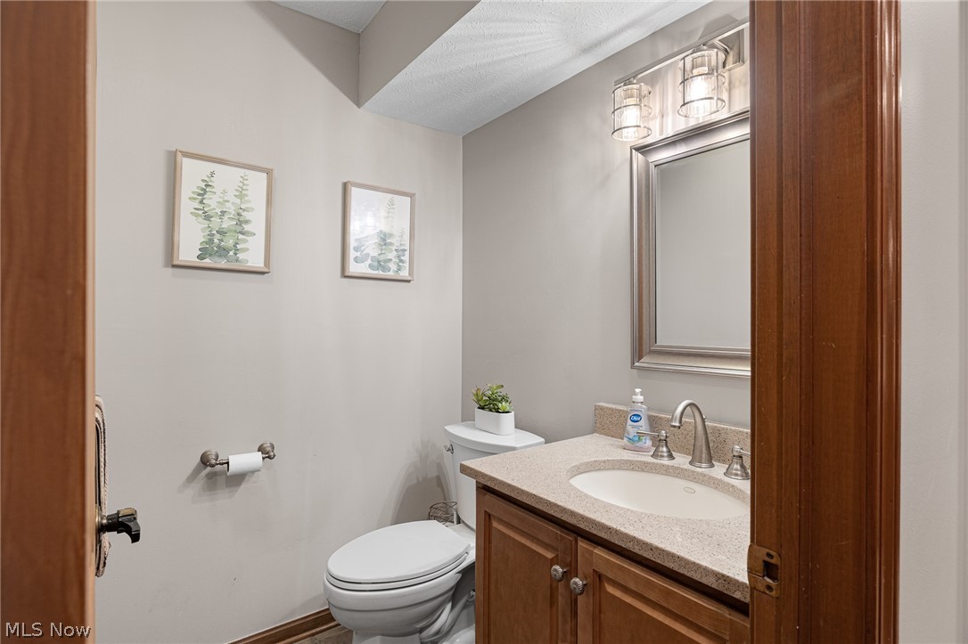 1070 Stonewood Court Westlake OH 44145