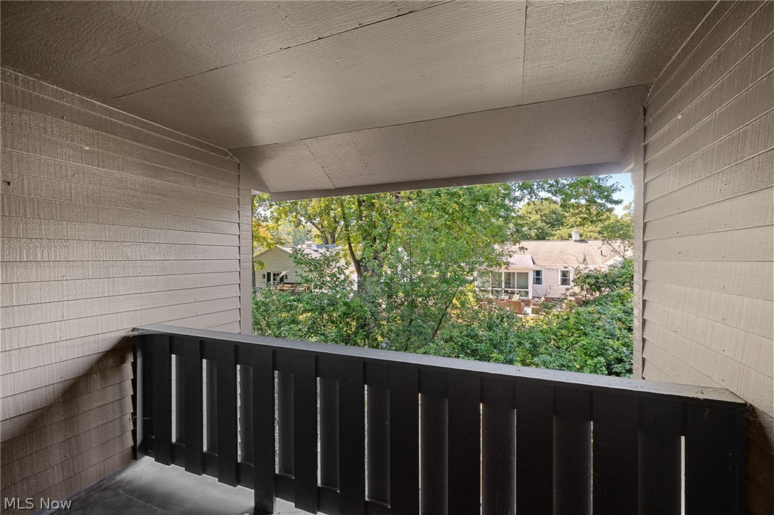1070 Stonewood Court Westlake OH 44145