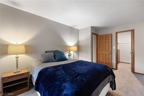 1070 Stonewood Court Westlake OH 44145