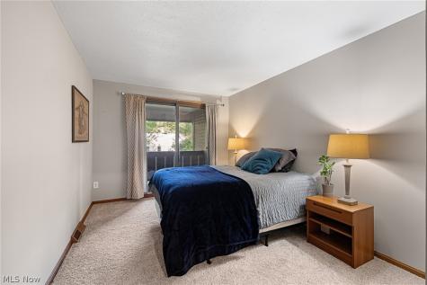 1070 Stonewood Court Westlake OH 44145