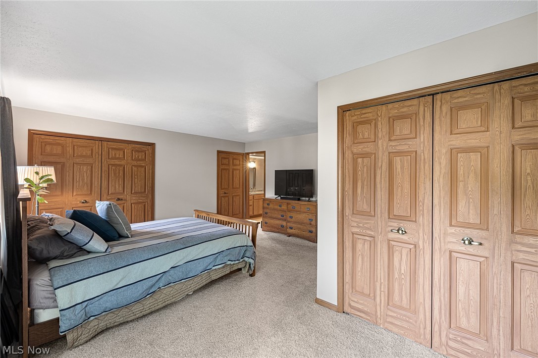 1070 Stonewood Court Westlake OH 44145