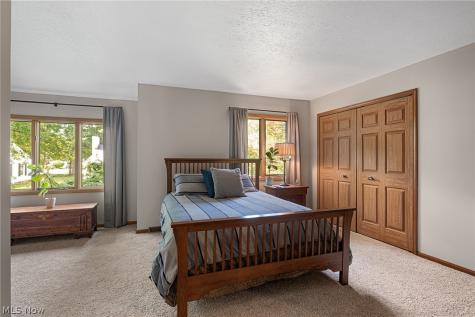 1070 Stonewood Court Westlake OH 44145