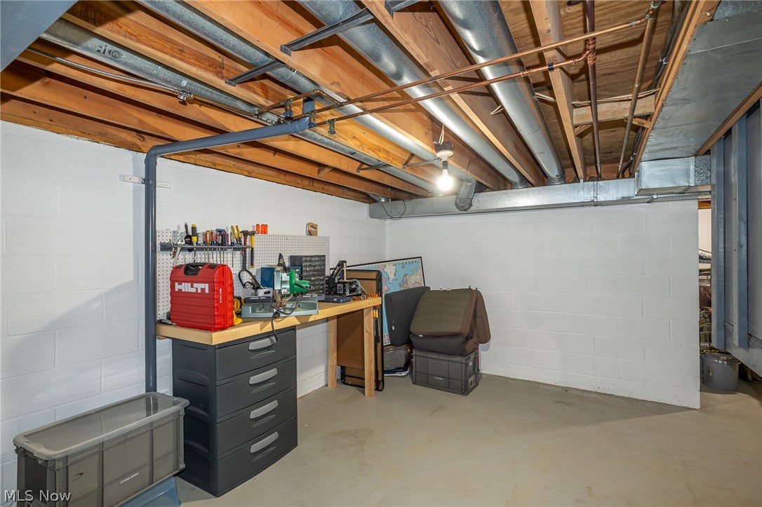 1070 Stonewood Court Westlake OH 44145