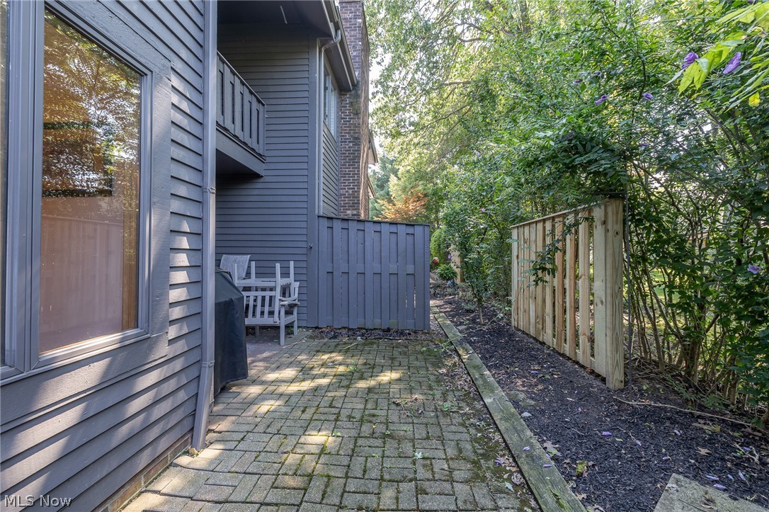 1070 Stonewood Court Westlake OH 44145