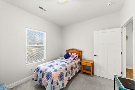 654 Treadway Boulevard Sheffield Lake OH 44054