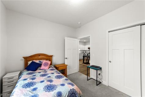 654 Treadway Boulevard Sheffield Lake OH 44054