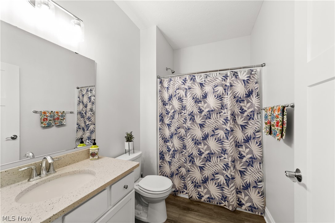 654 Treadway Boulevard Sheffield Lake OH 44054