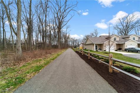 654 Treadway Boulevard Sheffield Lake OH 44054