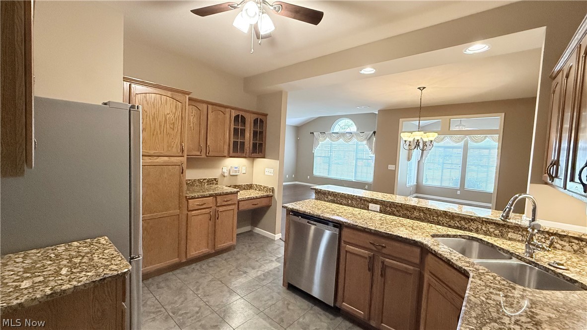28 Hunters Woods Boulevard Canfield OH 44406
