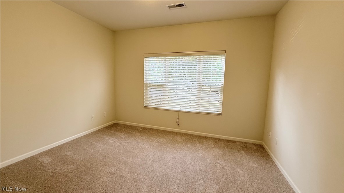 28 Hunters Woods Boulevard Canfield OH 44406