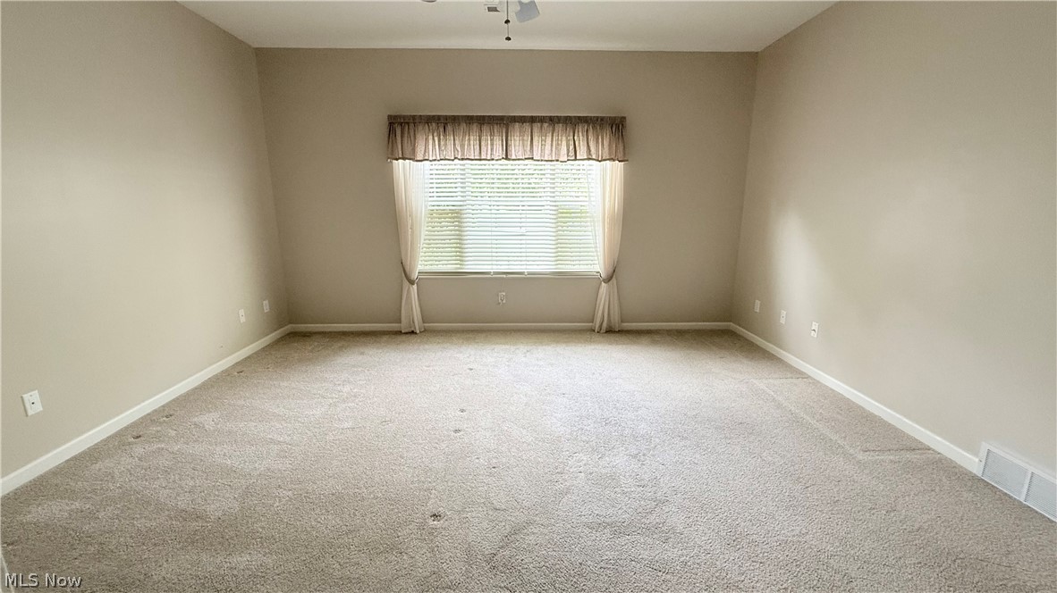 28 Hunters Woods Boulevard Canfield OH 44406