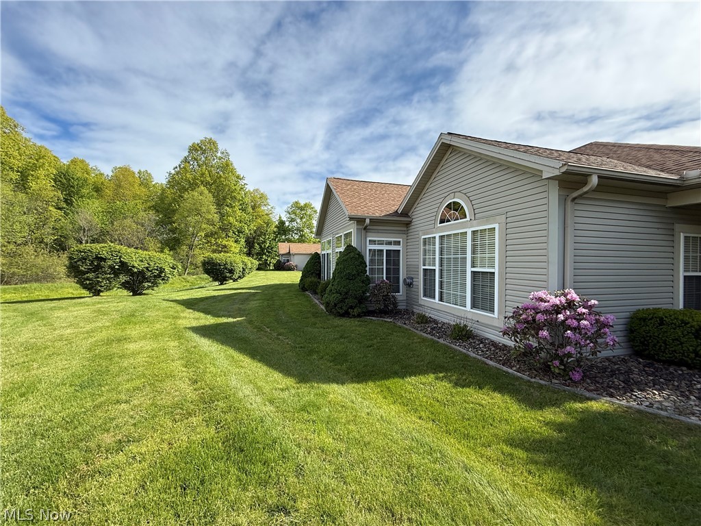 28 Hunters Woods Boulevard Canfield OH 44406