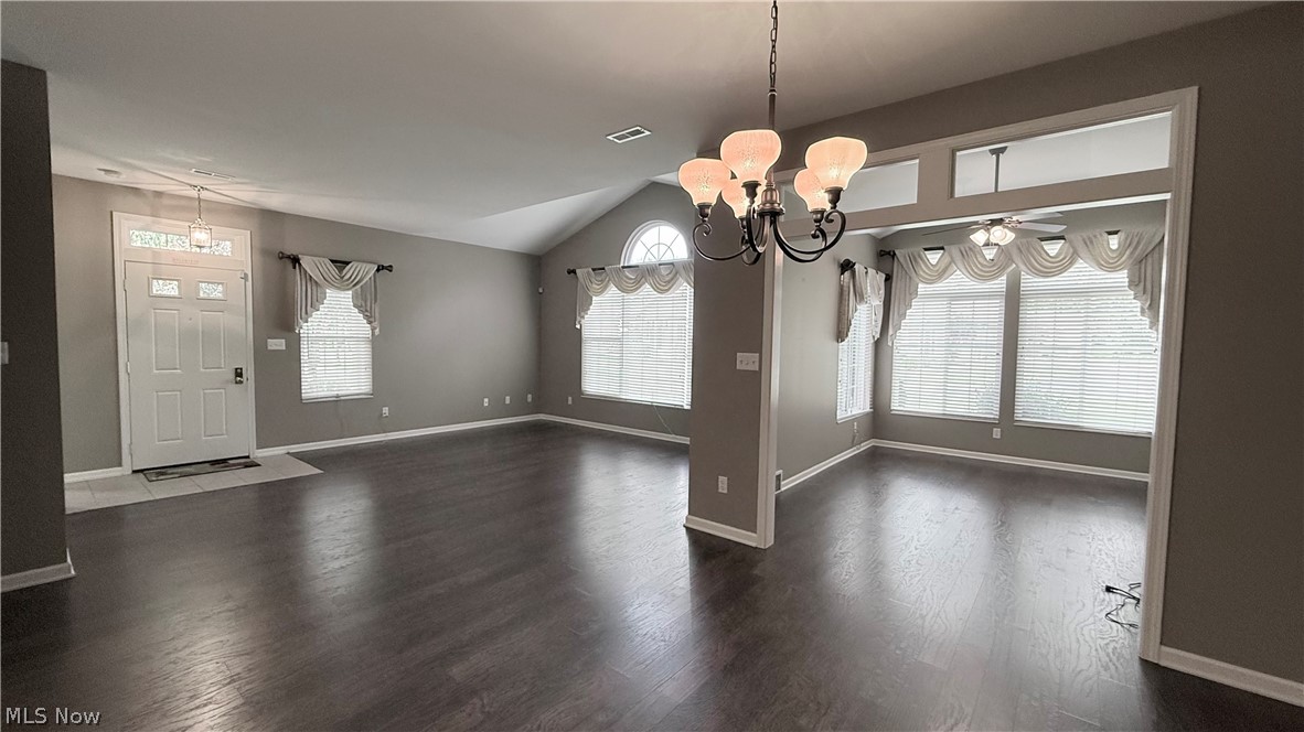 28 Hunters Woods Boulevard Canfield OH 44406