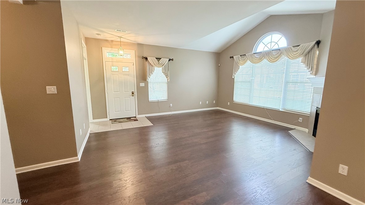 28 Hunters Woods Boulevard Canfield OH 44406