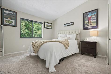 162 Lake Terrace Drive Munroe Falls OH 44262