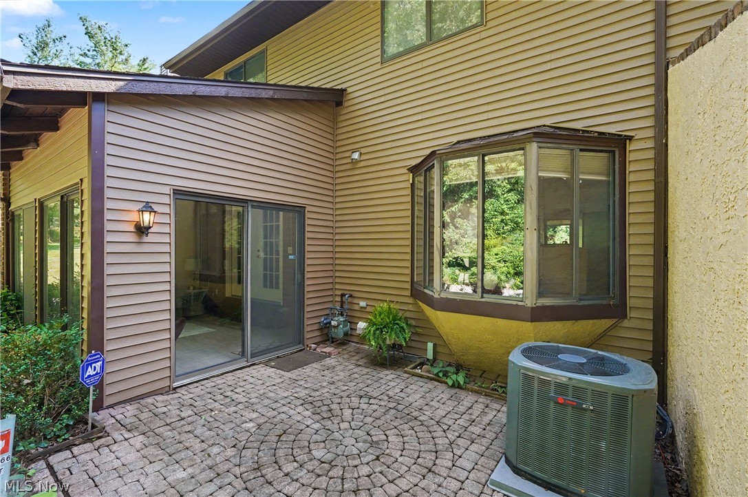 162 Lake Terrace Drive Munroe Falls OH 44262
