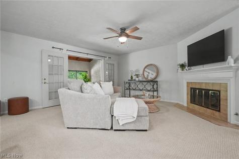 162 Lake Terrace Drive Munroe Falls OH 44262
