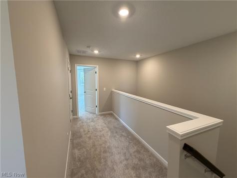 32740 Sandridge Run Avon Lake OH 44012