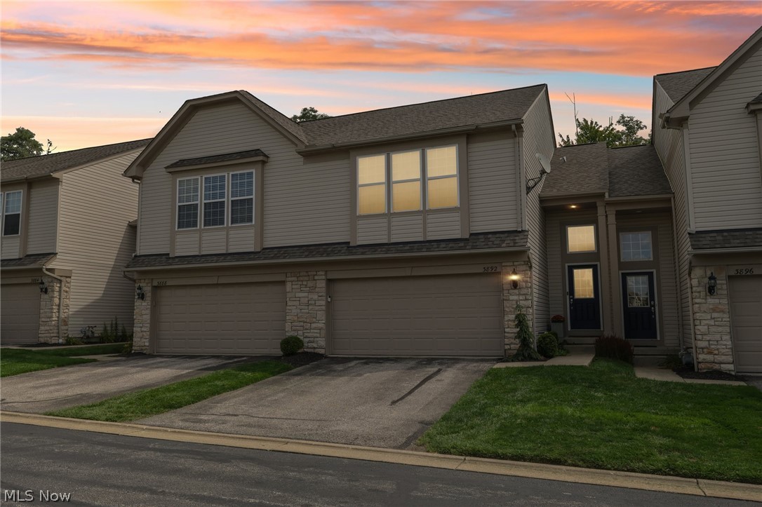 3892 Gardiner Run Copley OH 44321