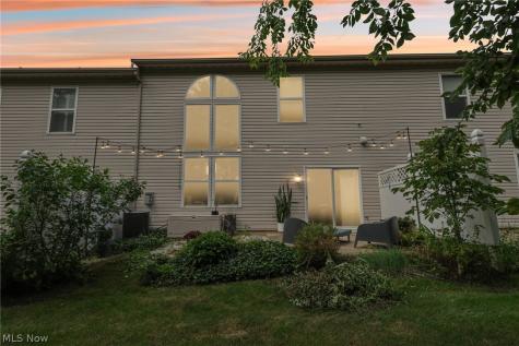 3892 Gardiner Run Copley OH 44321