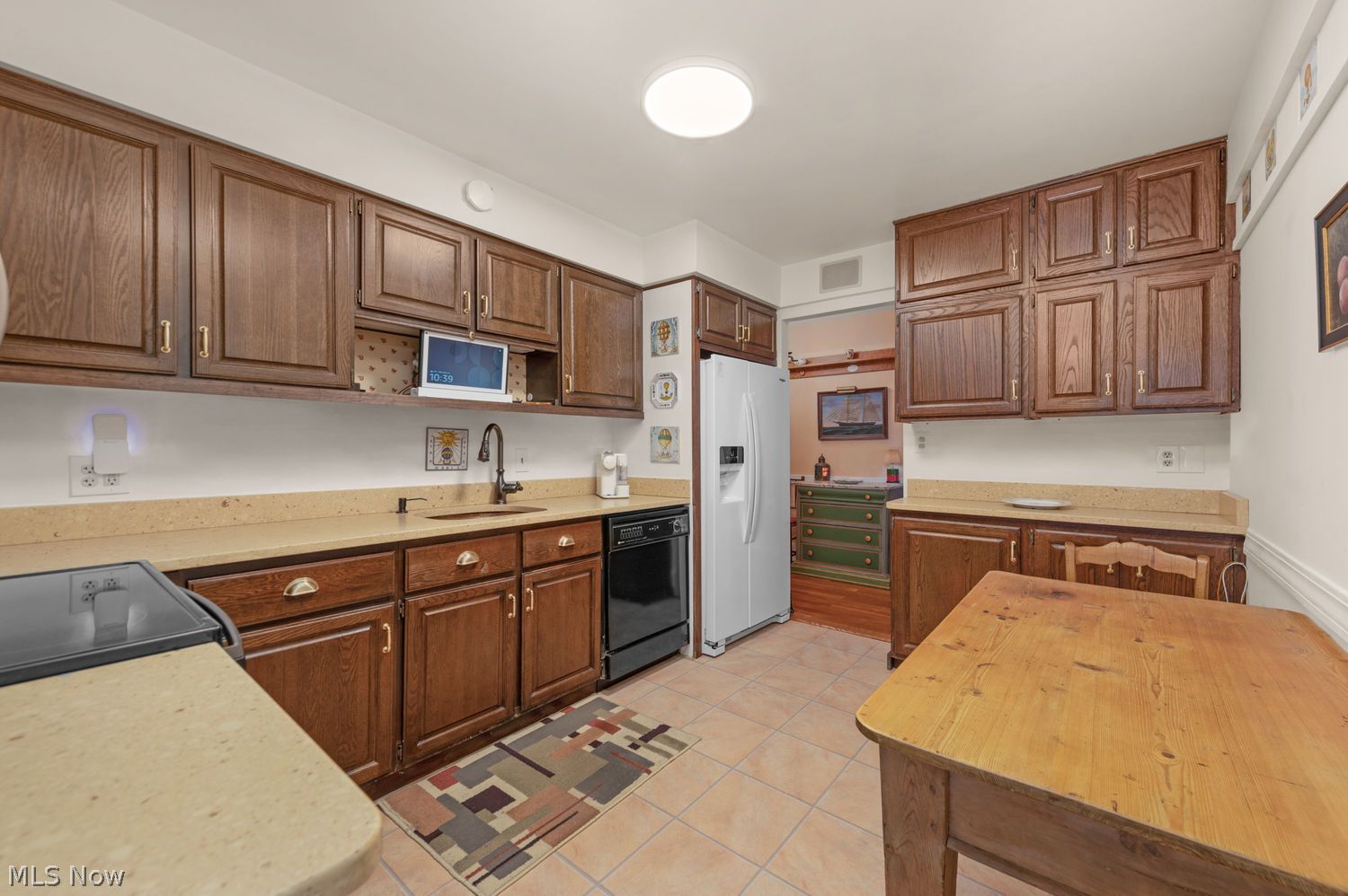 12500 Edgewater Drive Lakewood OH 44107