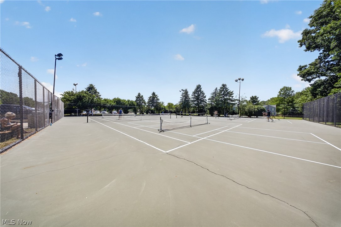 3437 Beaver Trail Aurora OH 44202