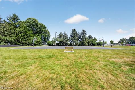 3437 Beaver Trail Aurora OH 44202