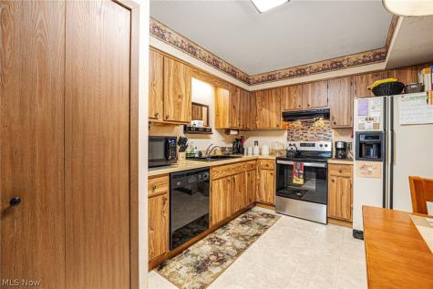 818 Kirkwall Drive Copley OH 44321
