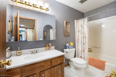818 Kirkwall Drive Copley OH 44321